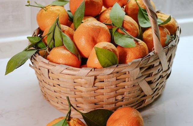 Arome de sezon: Prăjituri însorite cu mandarine