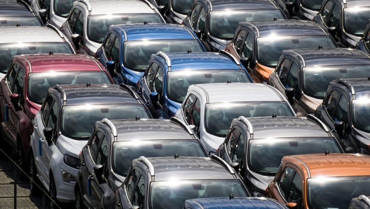 Ce înseamnă direcția asistată electric și cum diferă de cea hidraulică