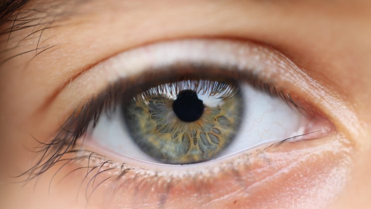 Ce este descântecul de deochi